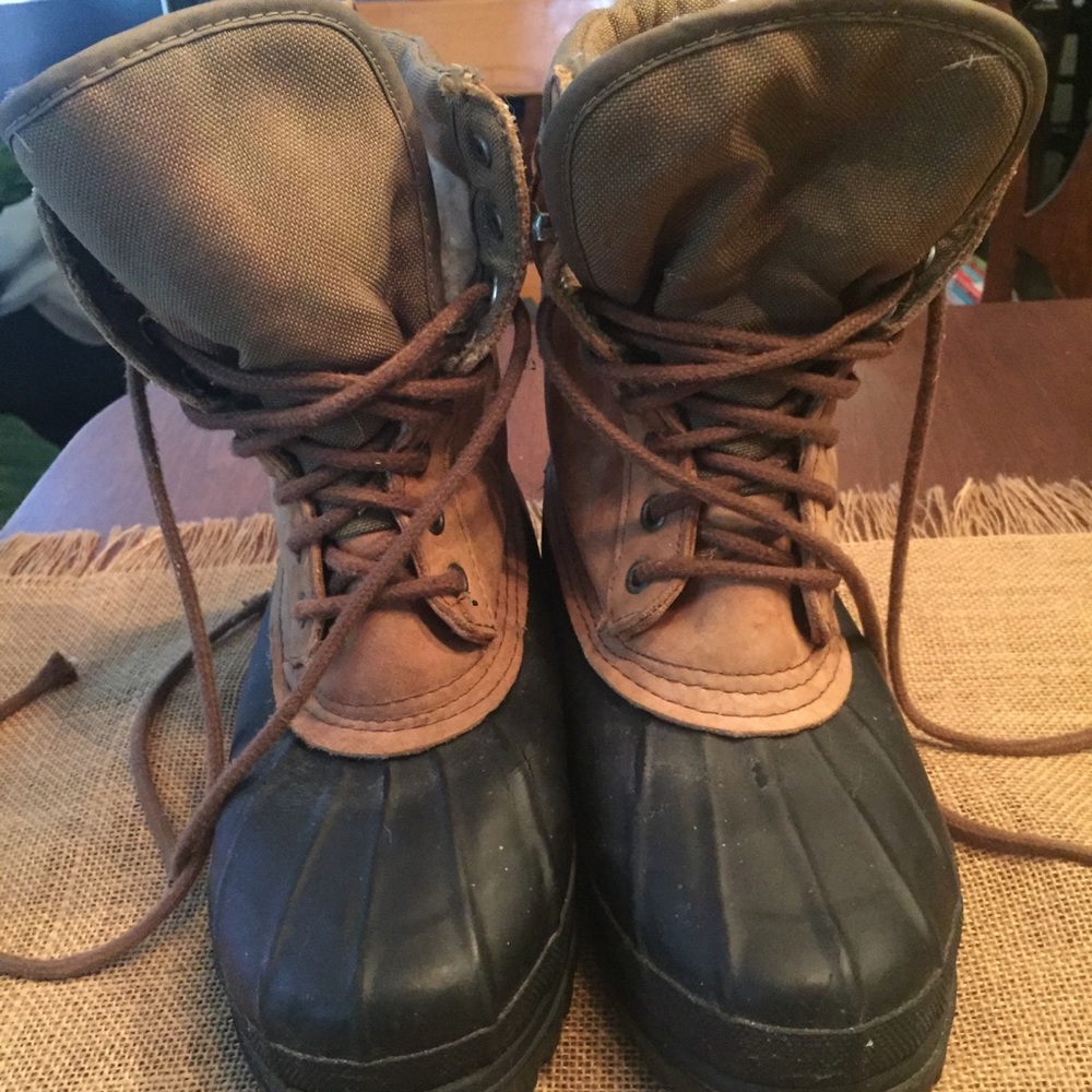 Women’s snow boots